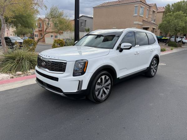 2020 Kia Telluride - Excellent Condition for $0 Build Credit,