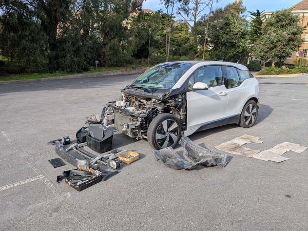 2015 BMW i3 BEV Parts Car - Salvaged Title -