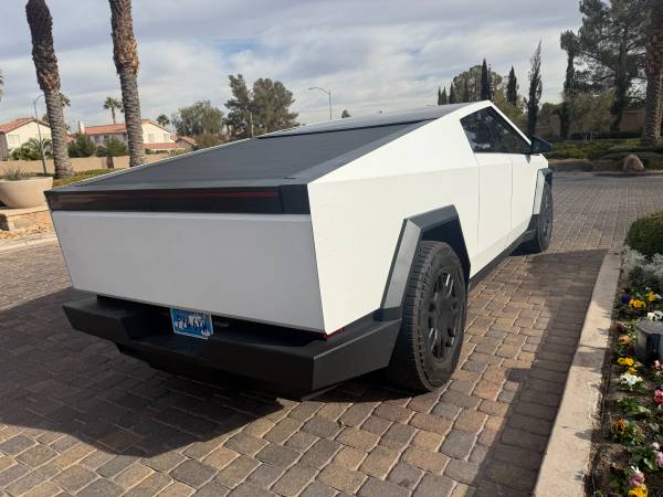 2024 Tesla Cybertruck for $0 Build Credit, Poor Credit, Bad