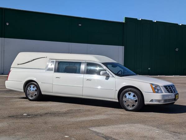 2006 Cadillac DTS Hearse for $0 Build Credit, Poor Credit,