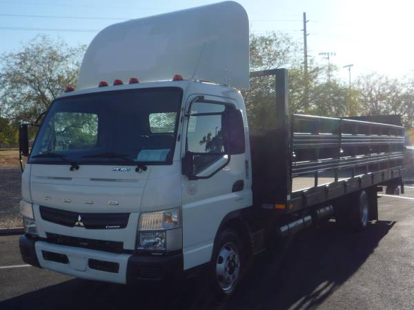 2017 Mitsubishi Fuso 18ft Stake Bed Flatbed Work Truck with