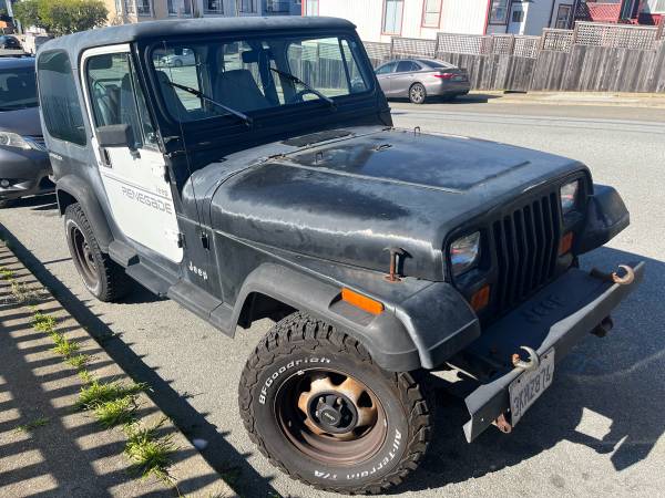 1995 Jeep Wrangler YJ 4.0 Trim for $0 Build Credit,
