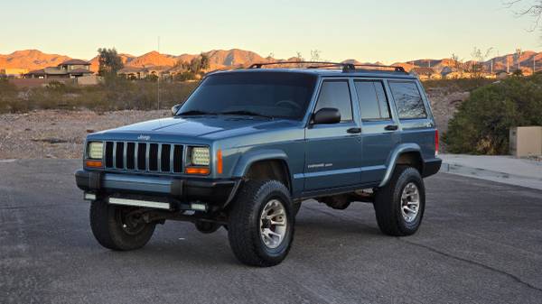 1999 Jeep Cherokee 4.0L Inline 6 4x4 Manual Transmission Low