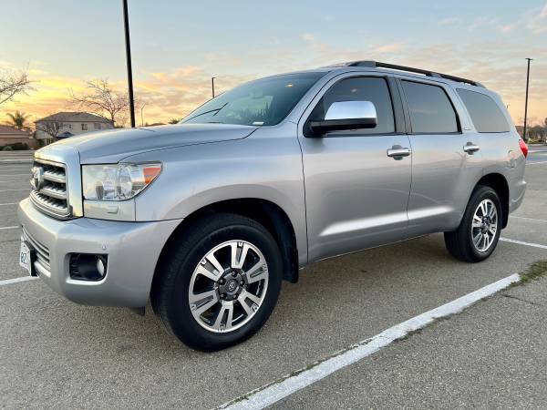 2011 Toyota Sequoia Limited 4WD for $0 Build Credit, Poor