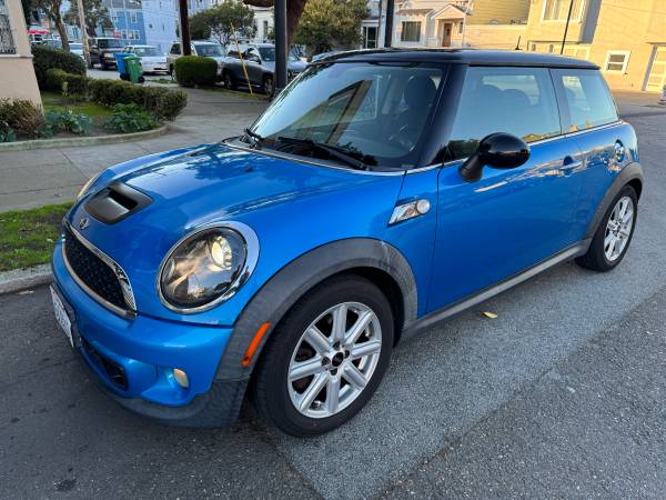 2012 Mini Cooper Turbo S R56 JCW Coupe Blue with