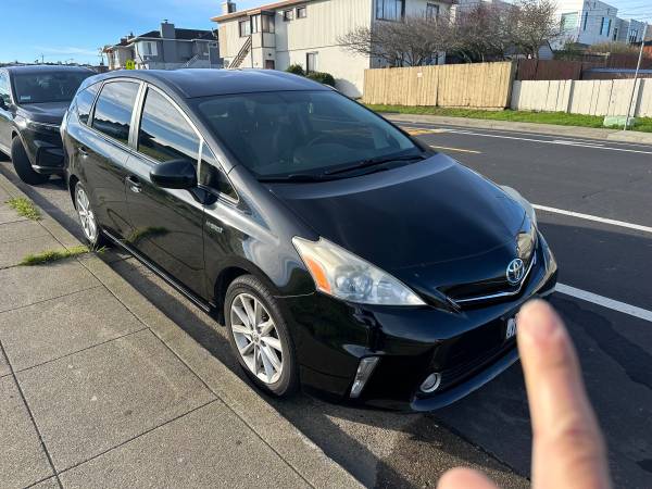 2013 Prius V Trim for $0 Build Credit, Poor Credit,