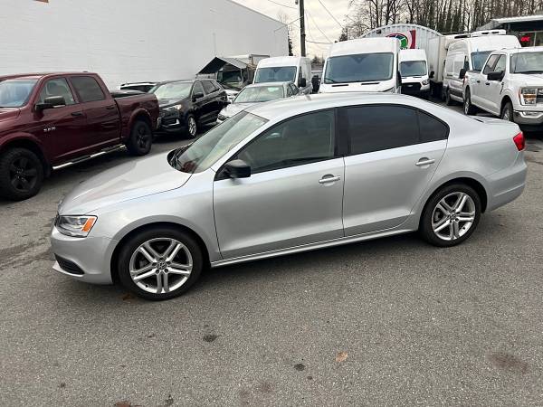 2013 Volkswagen Jetta Sedan 2.0L Trendline+ for $0 Build Credit,