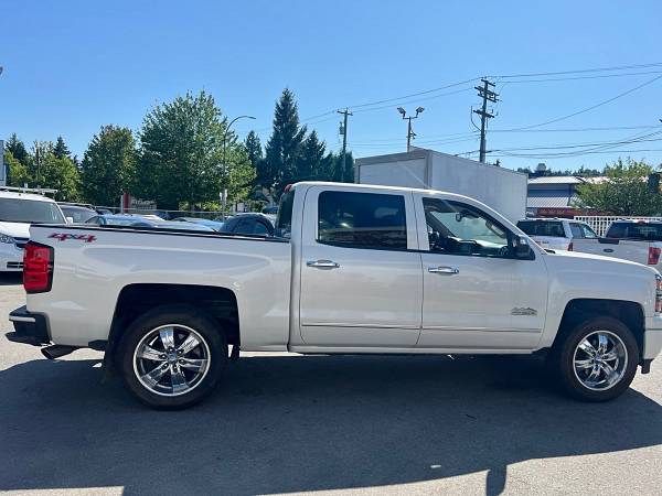 2014 Chevrolet Silverado 1500 High Country 4WD Crew Cab Standard