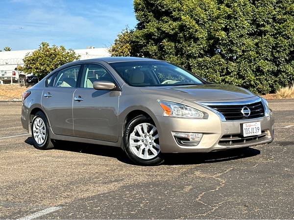 2014 Nissan Altima - Super Clean Trim for $0 Build