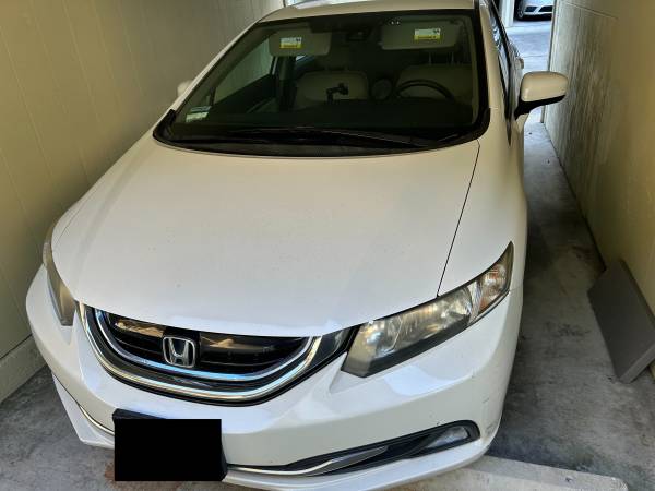 2015 Honda Civic Hybrid Trim - 123k Miles, Excellent Fuel