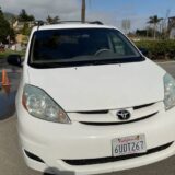 2006 Toyota Sienna LE 8 Passenger - Low Miles, Only