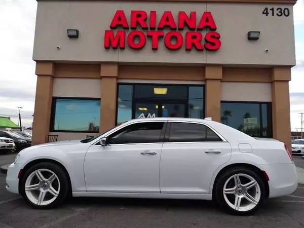 2018 Chrysler 300 - Financing Available for $0 Build Credit,