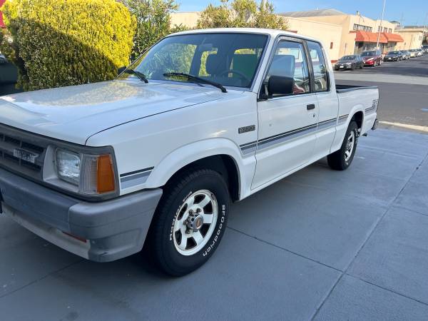 1987 Mazda SE5 Kingcab Pickup Truck, All Original, 1 Owner