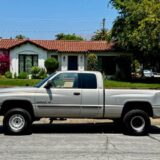 2023 Dodge Ram 1500 Laramie Quad Cab V8 4x4 for