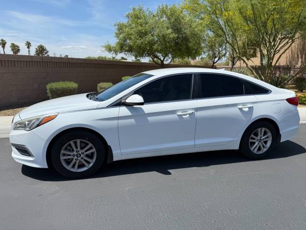 2015 Hyundai Sonata SE - 80K Miles - Clean Nevada