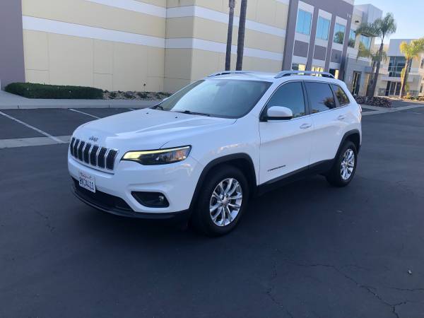 2019 Jeep Cherokee - Dealership Special - One Owner with