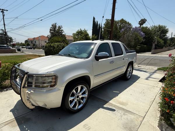 2007 Chevy Avalanche LTZ FlexFuel for $0 Build Credit, Poor