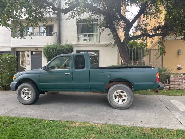 1999 Tacoma XCab 4x4 4-Cylinder $5900 for $0 Build Credit,