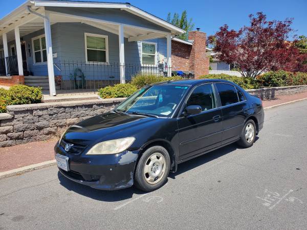 2005 Honda Civic Hybrid - 45 MPG - Runs for