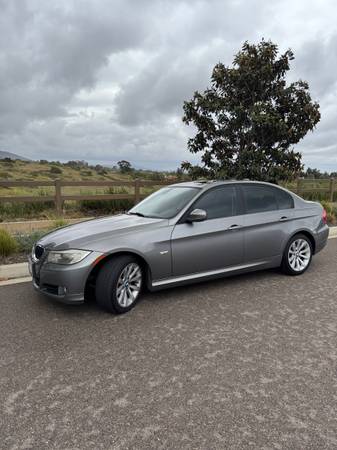 2011 BMW 328i Premium Edition for $0 Build Credit, Poor