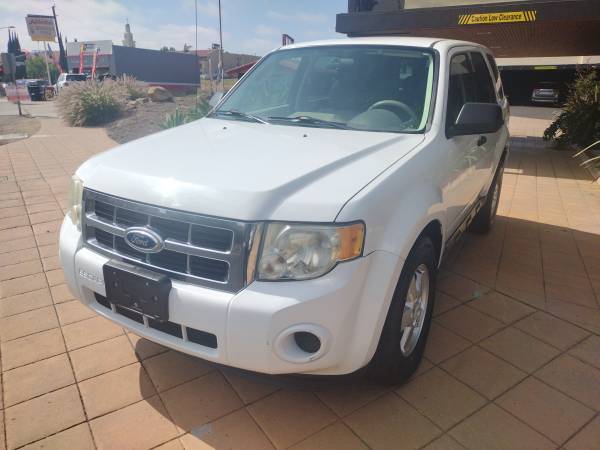 2011 Ford Escape AWD Trim for $0 Build Credit, Poor