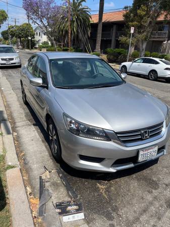 2013 Honda Accord LX Sedan 2.4L Silver 133,000 Miles for
