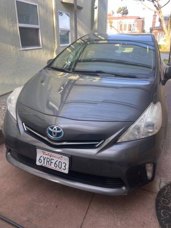 2013 Prius V 3 - 123k miles for $0 Build