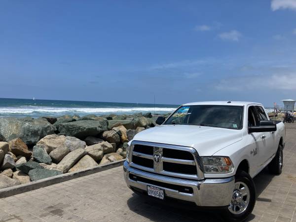 2016 RAM 2500 SLT Crew Cab HEMI - Your Job