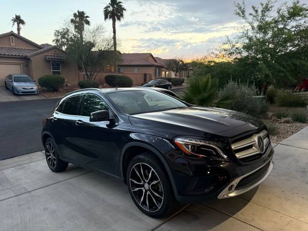2015 GLA 250 4MATIC Purple and White Interior for $0