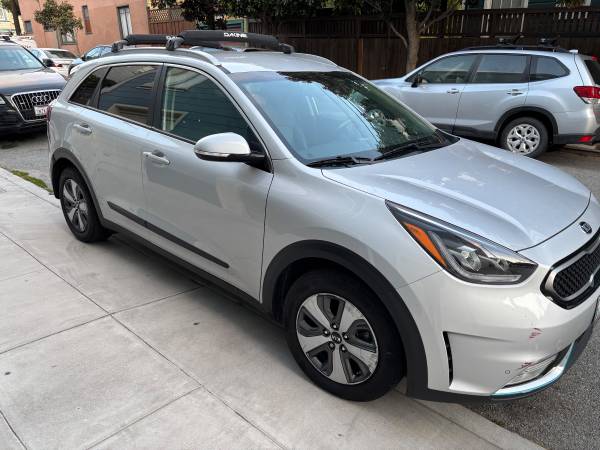 2018 Kia Niro Plug-In Hybrid EX Premium for $0 Build