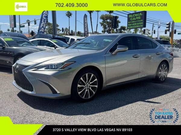 2019 Lexus ES 300h Ultra Luxury Sedan for $0 Build