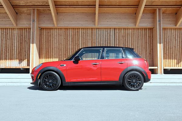 2018 Mini Cooper 5 Door - 41,559 km - Navigation