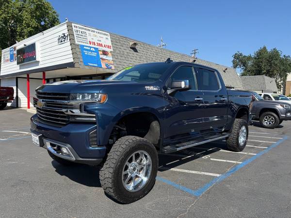 2019 Chevrolet Silverado 1500 High Country 6.2L McGaughys Lift for