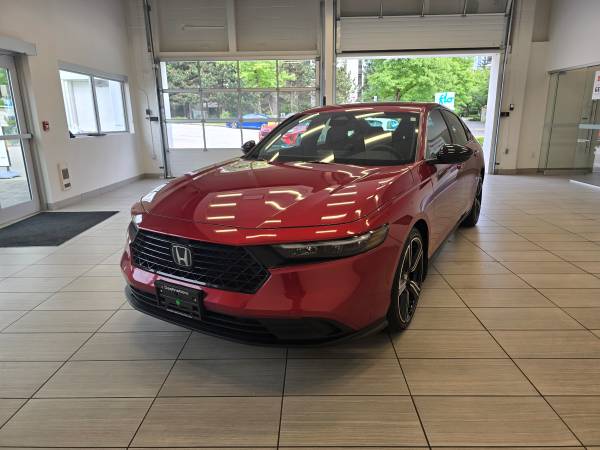 2024 Honda Accord Hybrid Sport - Low Mileage, One Owner,