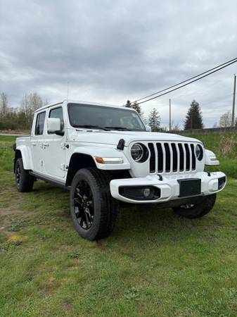 2022 Jeep Gladiator High Altitude for $0 Build Credit, Poor
