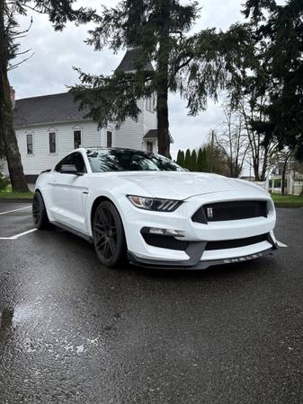 2016 Ford Mustang Shelby GT350 for $0 Build Credit, Poor