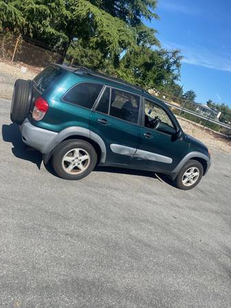 2001 Toyota RAV4 4WD for $0 Build Credit, Poor Credit,