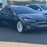 2017 Tesla Model S 90D for $0 Build Credit, Poor