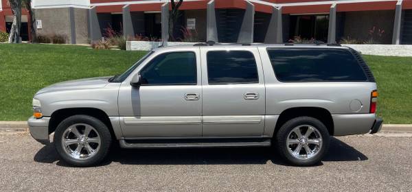 2023 Chevy Suburban 1LT 1 Owner for $0 Build Credit,