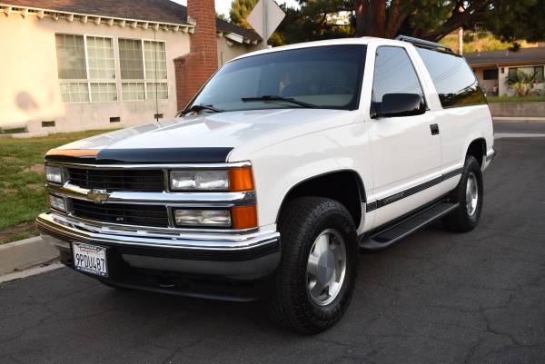 1999 Chevy Tahoe 2-Door 4x4 for $0 Build Credit, Poor