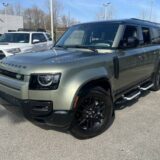 2023 Land Rover Defender 130 P400 X-Dynamic SE 4WD for