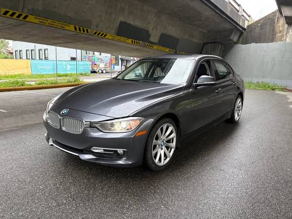 2013 BMW 320i xDrive for Sale in Vancouver, BC for