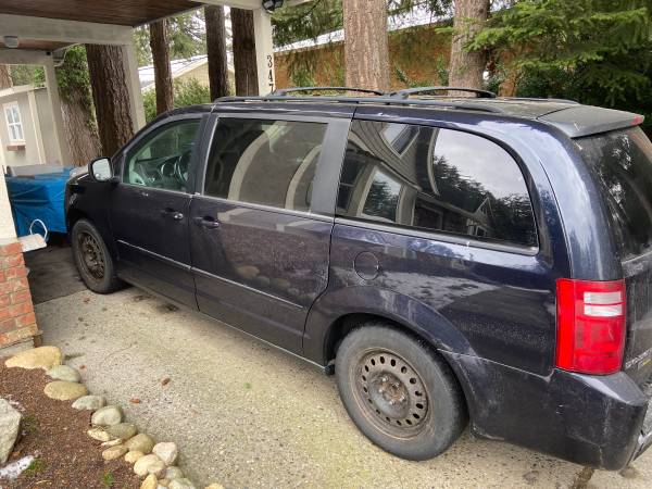 2010 Dodge Caravan - Used for $0 Build Credit, Poor