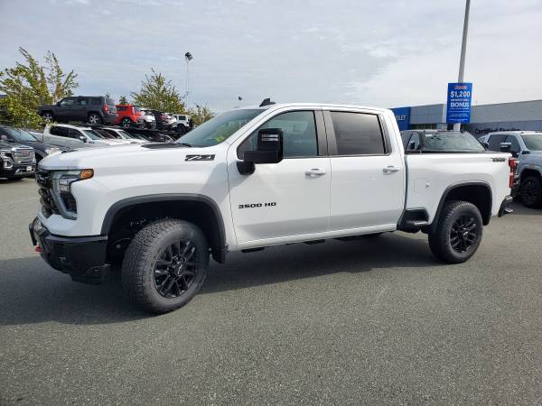 2025 Chevrolet Silverado LT 3500 Trailboss Leather 360 Camera for