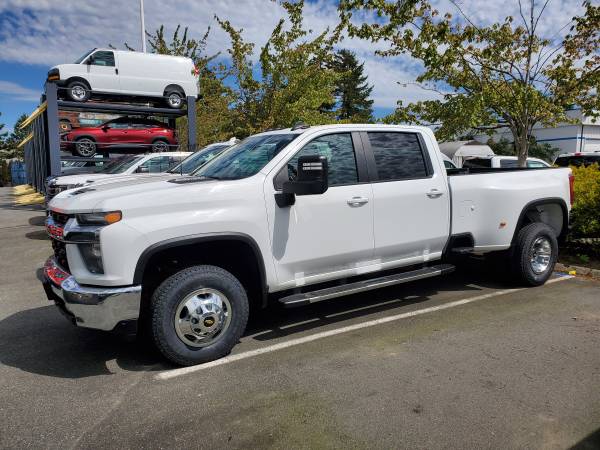 2022 Chevrolet Silverado 3500HD Dually LT 5th Wheel Prep for