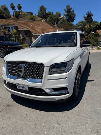 2020 Lincoln Navigator Trim for $0 Build Credit, Poor Credit,
