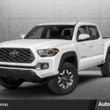 2023 Toyota Tacoma TRD Off Road 4WD Crew Cab for
