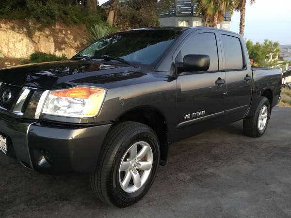 2009 Nissan Titan SE Crew Cab – Superb Condition, Smog