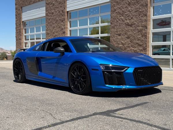 2017 Audi R8 5.2 quattro V10 Plus Coupe for $0