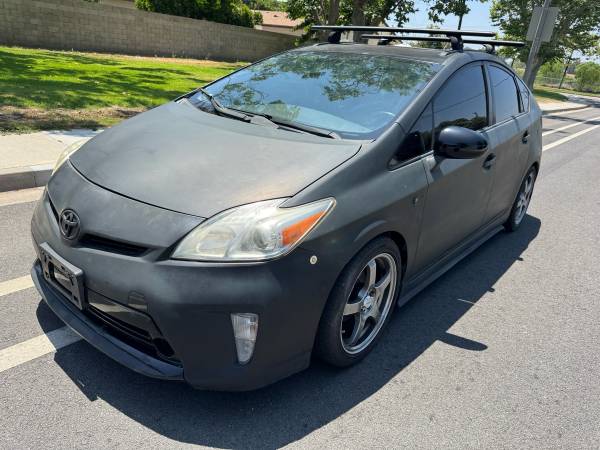 2013 Toyota Prius III Persona for $0 Build Credit, Poor